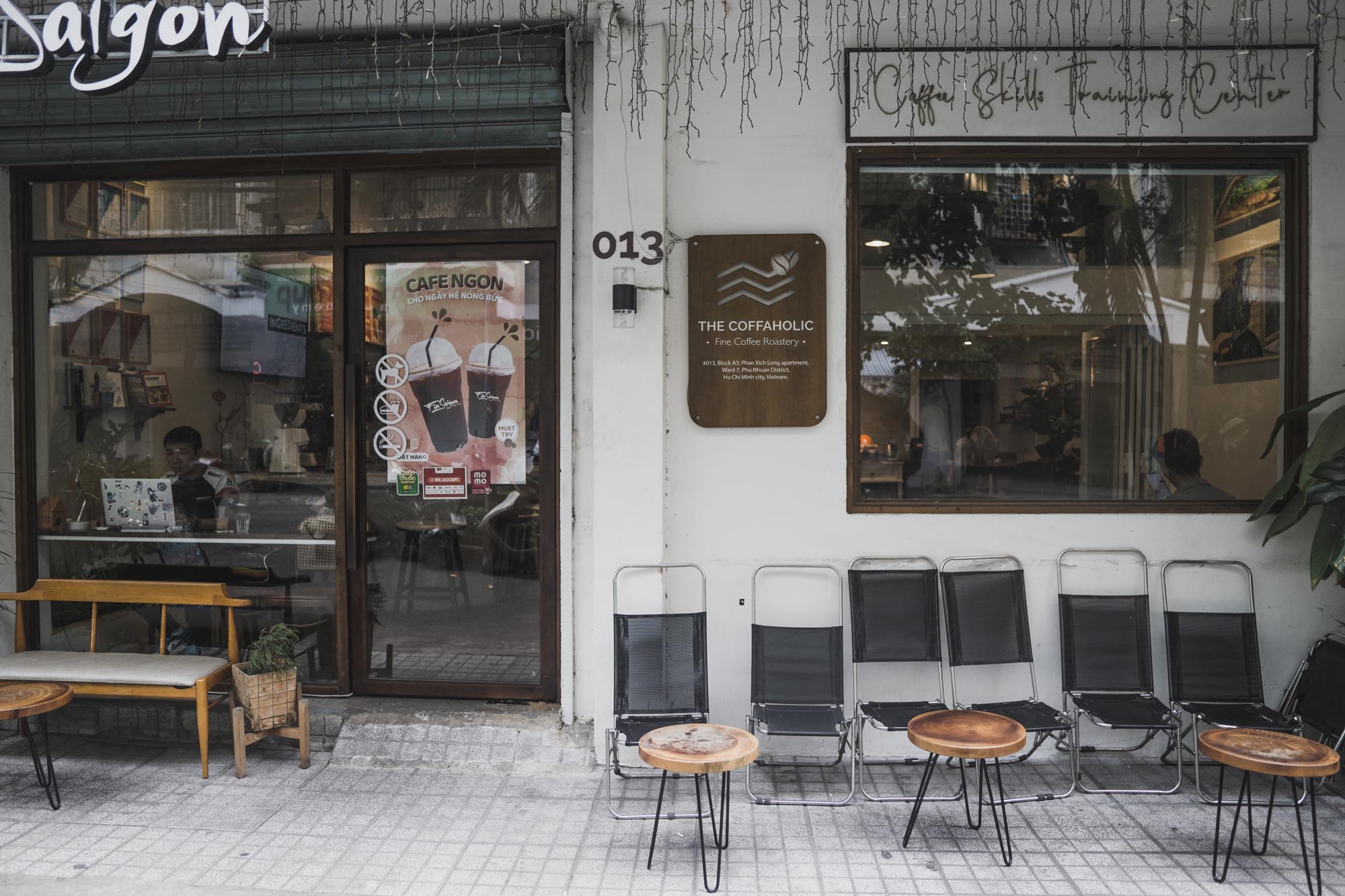 Coffeeholics rejoice! Have your afternoon brew at Fin Saigon in Phan Xich Long, a vibrant district popular with young locals, due to its numerous secret cafes and juice bars. Photo by Nam Quoc Tran