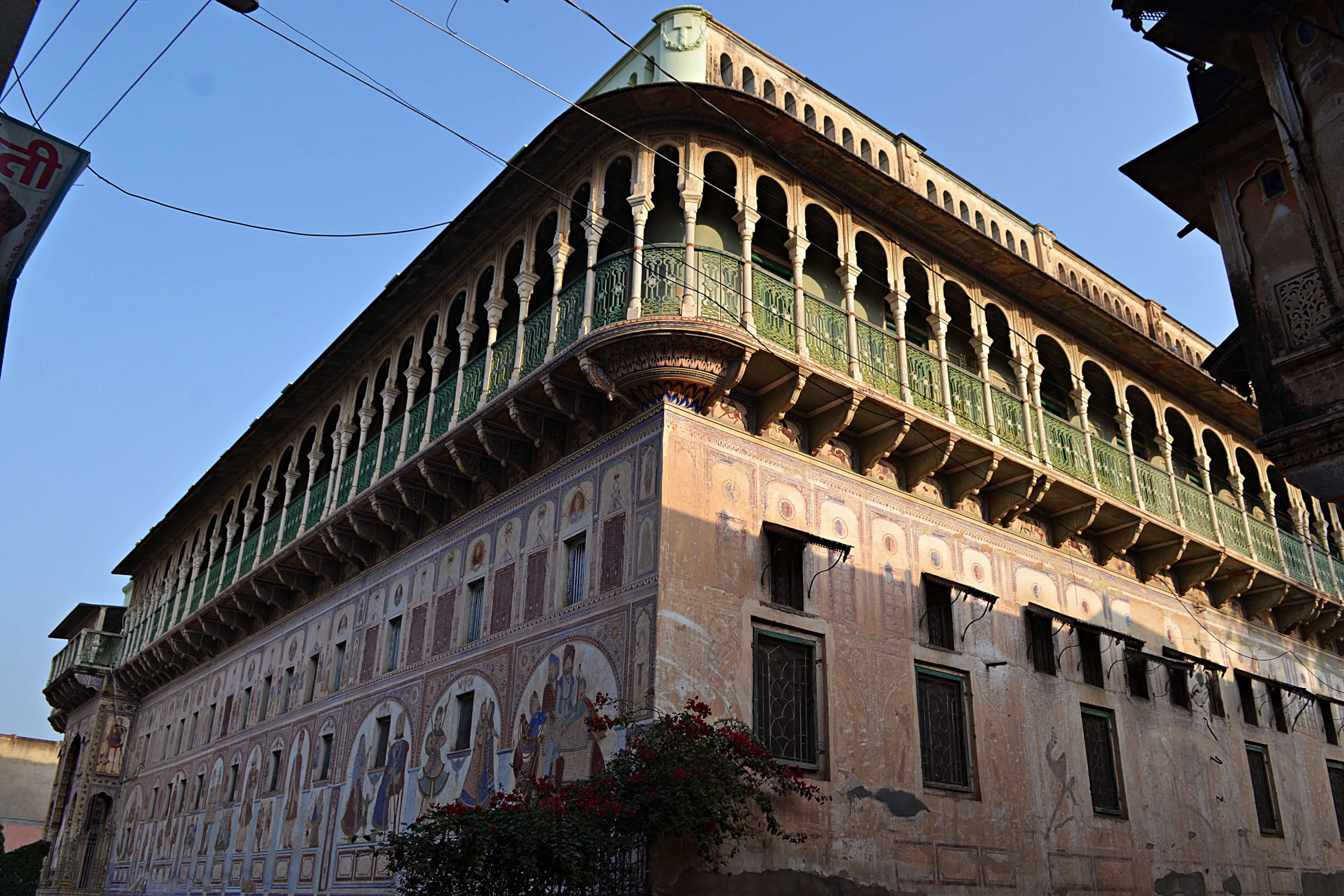 Some have been restored, and many are now museums open to tourists, such as the Ramnath Podar Haveli and Museum (pictured).