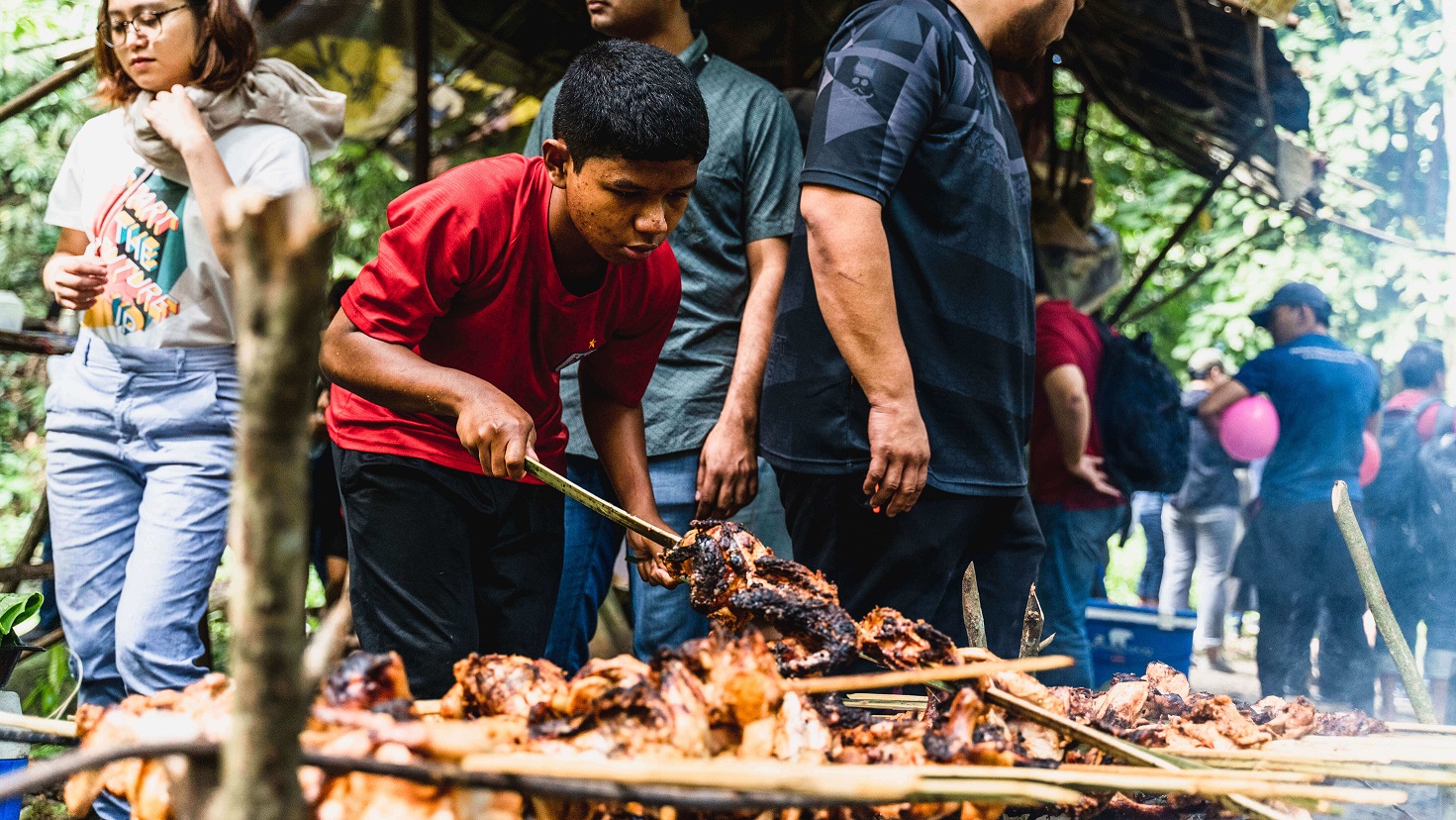 During the tours, visitors go on guided walks with their Orang Asli hosts, followed by a meal of traditional fare, and activities like craft-making or blow-pipe hunting. Photo courtesy of Native.