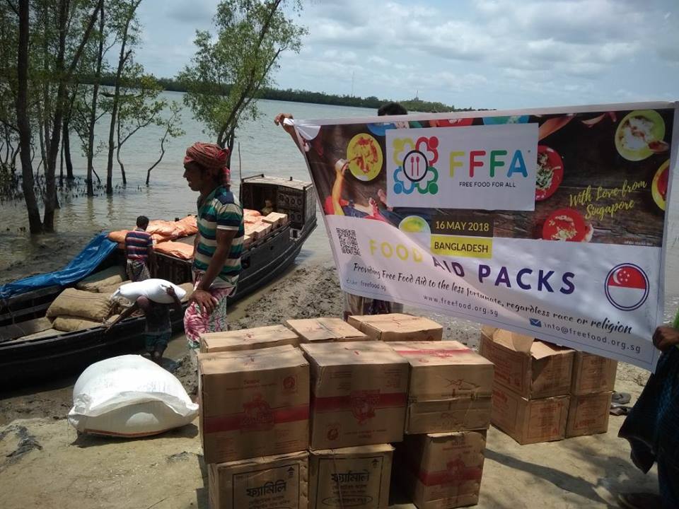 Food aid arriving by the boatloads as part of Free Food for All’s efforts to help feed Rohingya refugees in Bangladesh