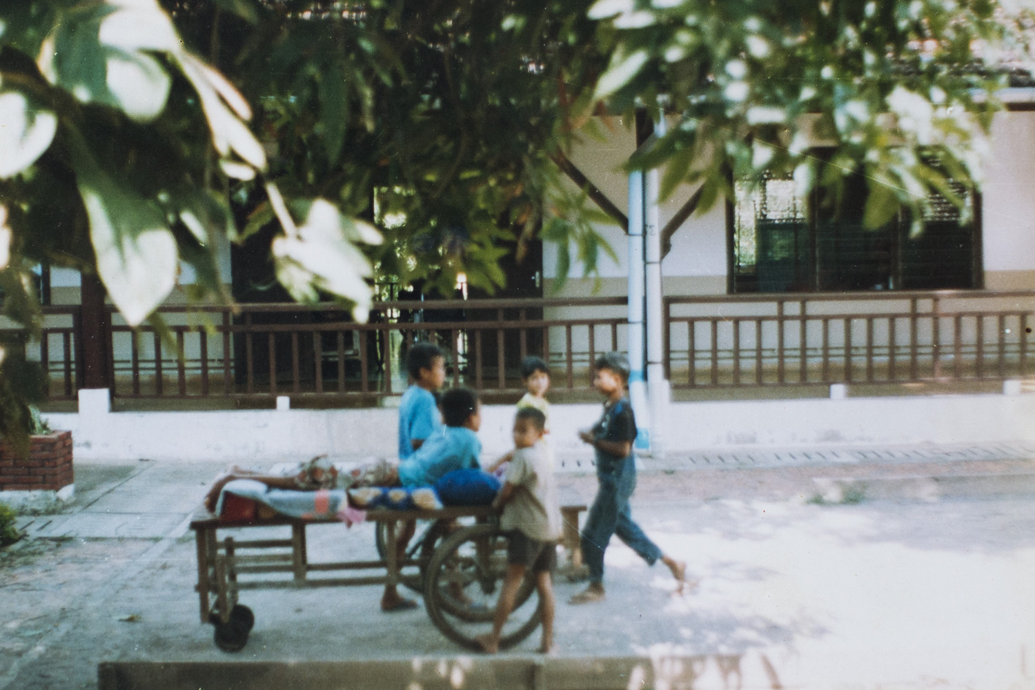 A younger Sophanna in Battambang, Cambodia, where he stayed for some time. Image courtesy of Brak Sophanna.