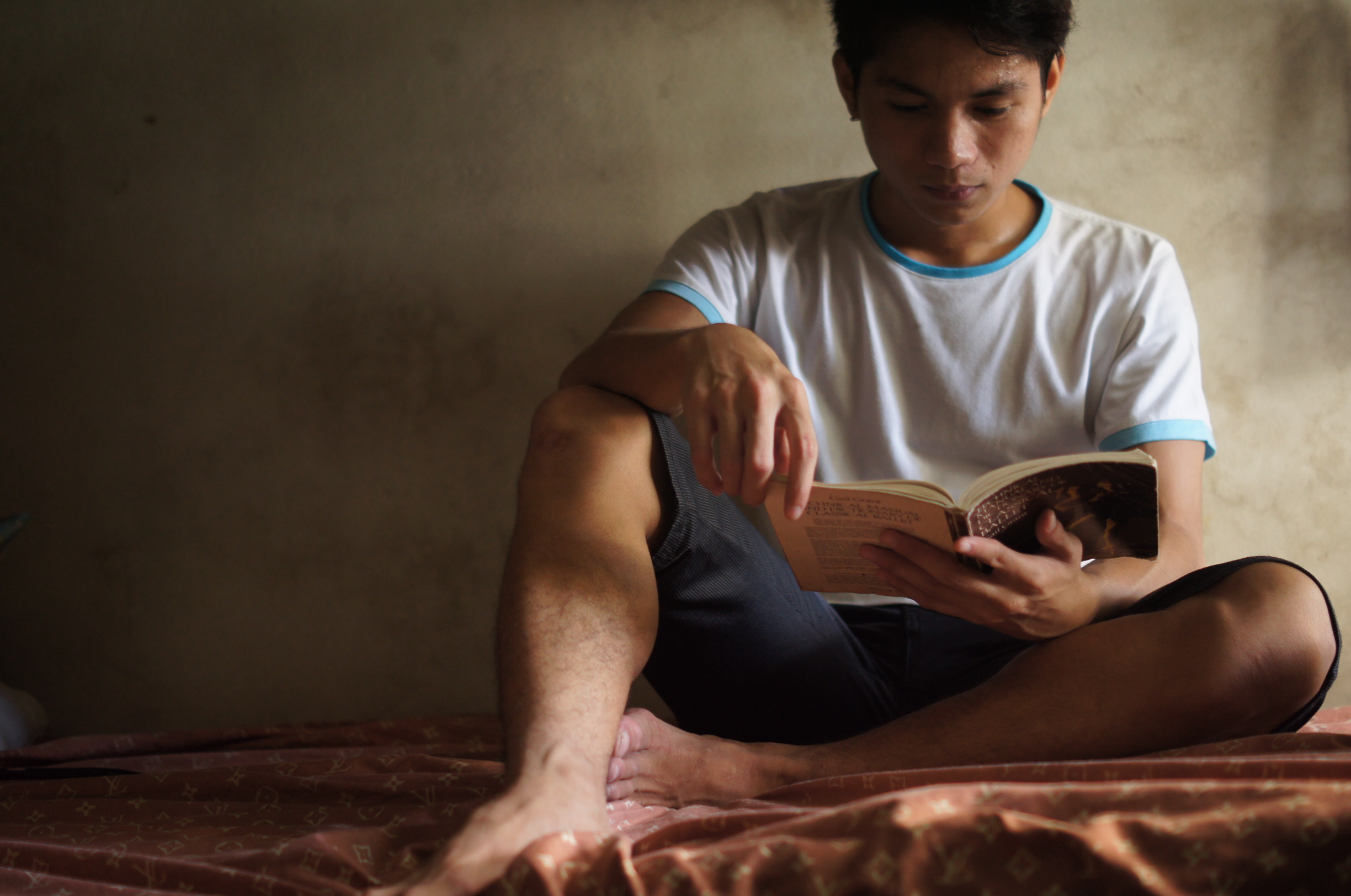 A runaway child, without a father, that jump propelled him out of the slum and gave him motivation. A runaway child, without a father, that jump propelled him out of the slum and gave him motivation.