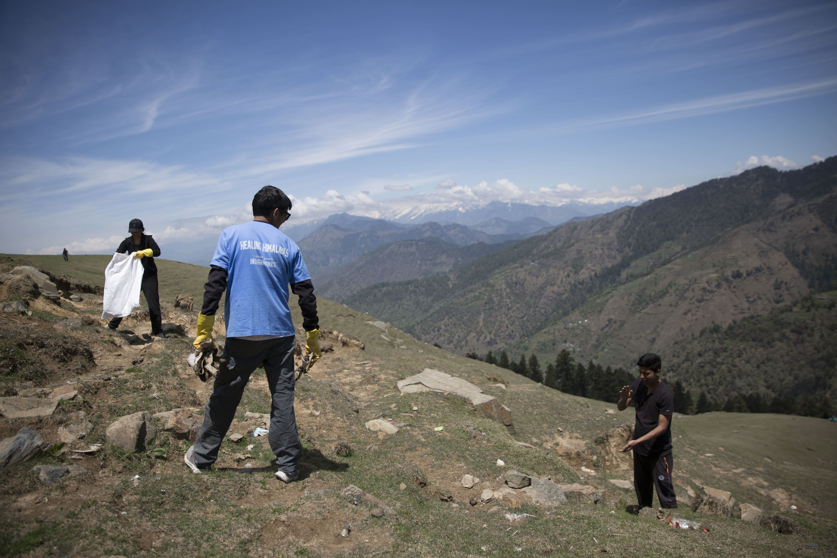 A Mountain of Trash: Healing the Himalayas