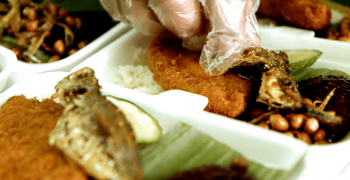 Free food for the community, by the community