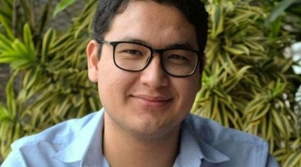 The Refugee Entrepreneur: HELPing Those in Need