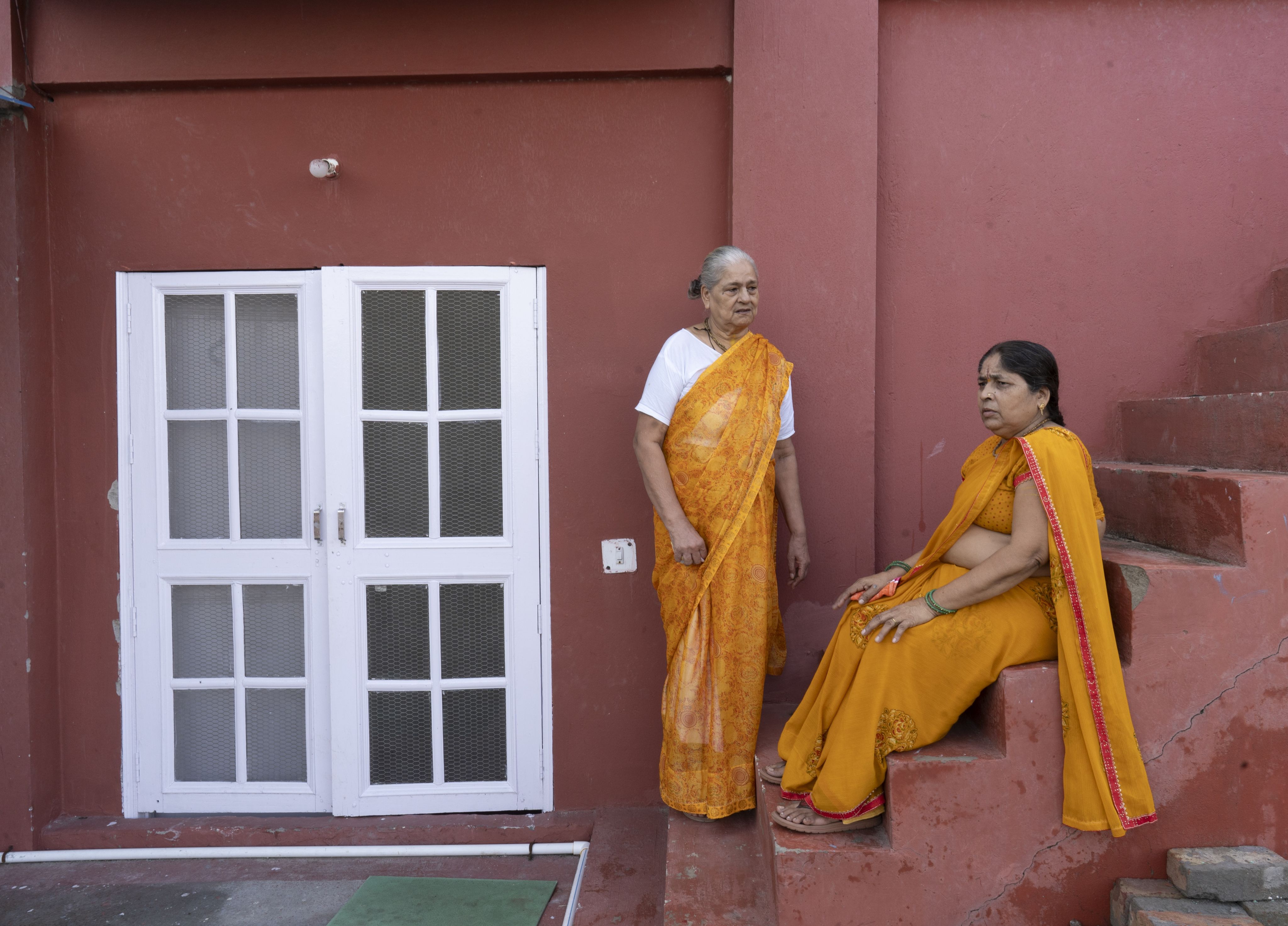 Nirmal Huria and Savita are close friends who live at Maitri India's ashram.